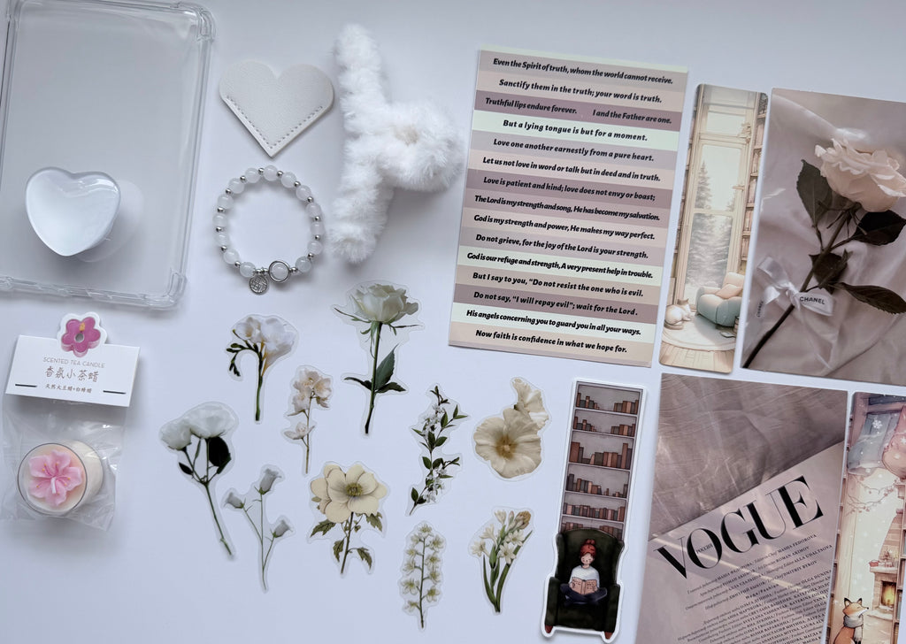 White Garden Set🕊️