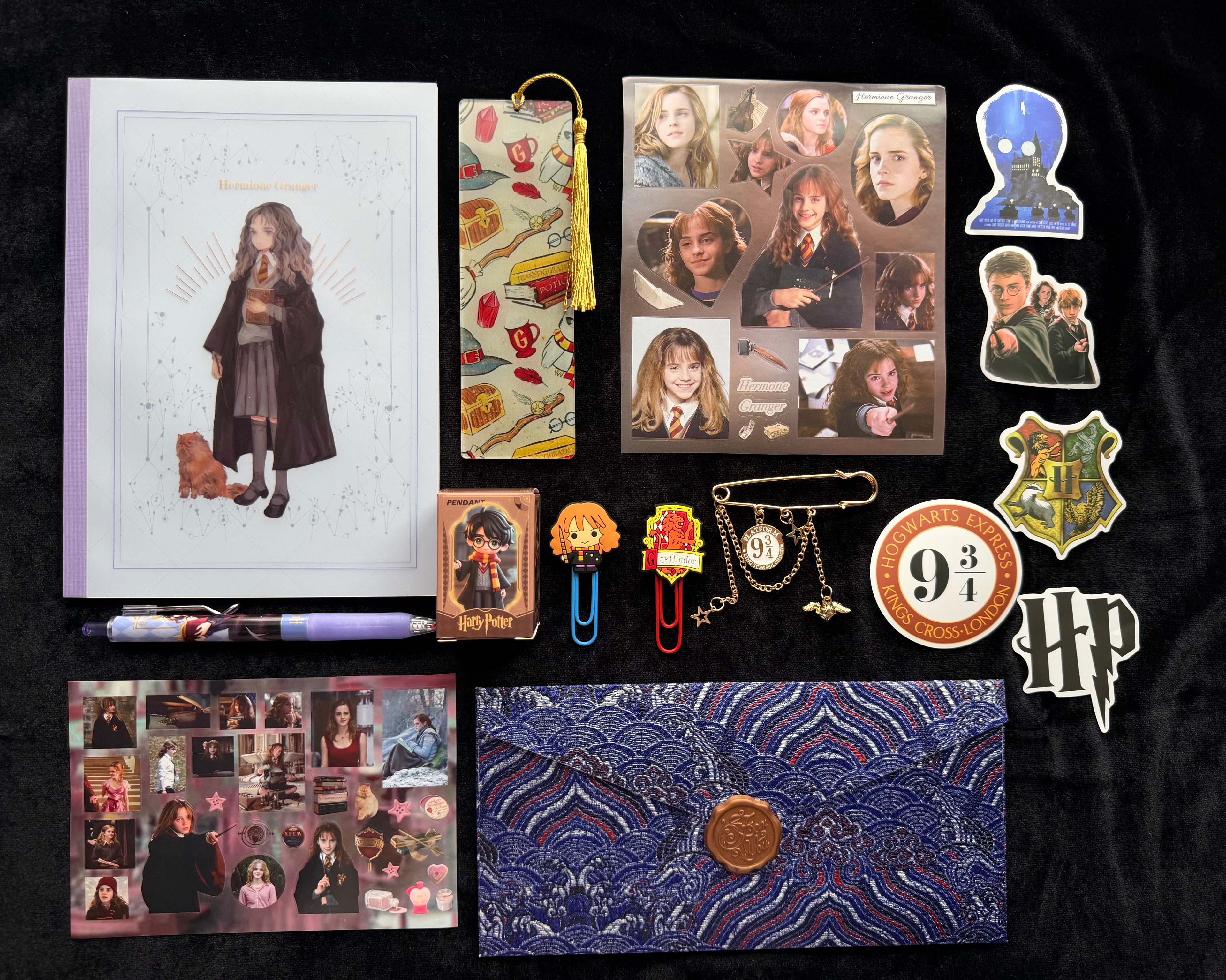 Hermione Magic Box 📚✨